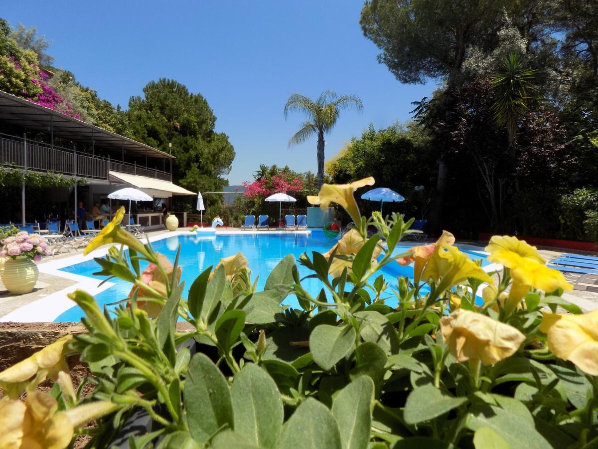 ניקיאנה Lefkas Blue Hotel מראה חיצוני תמונה